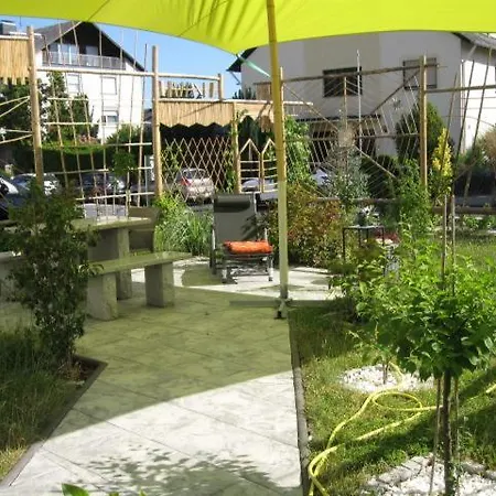 Diamond House Deluxe 5 *